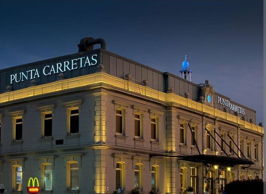 En El Mejor Lugar De *